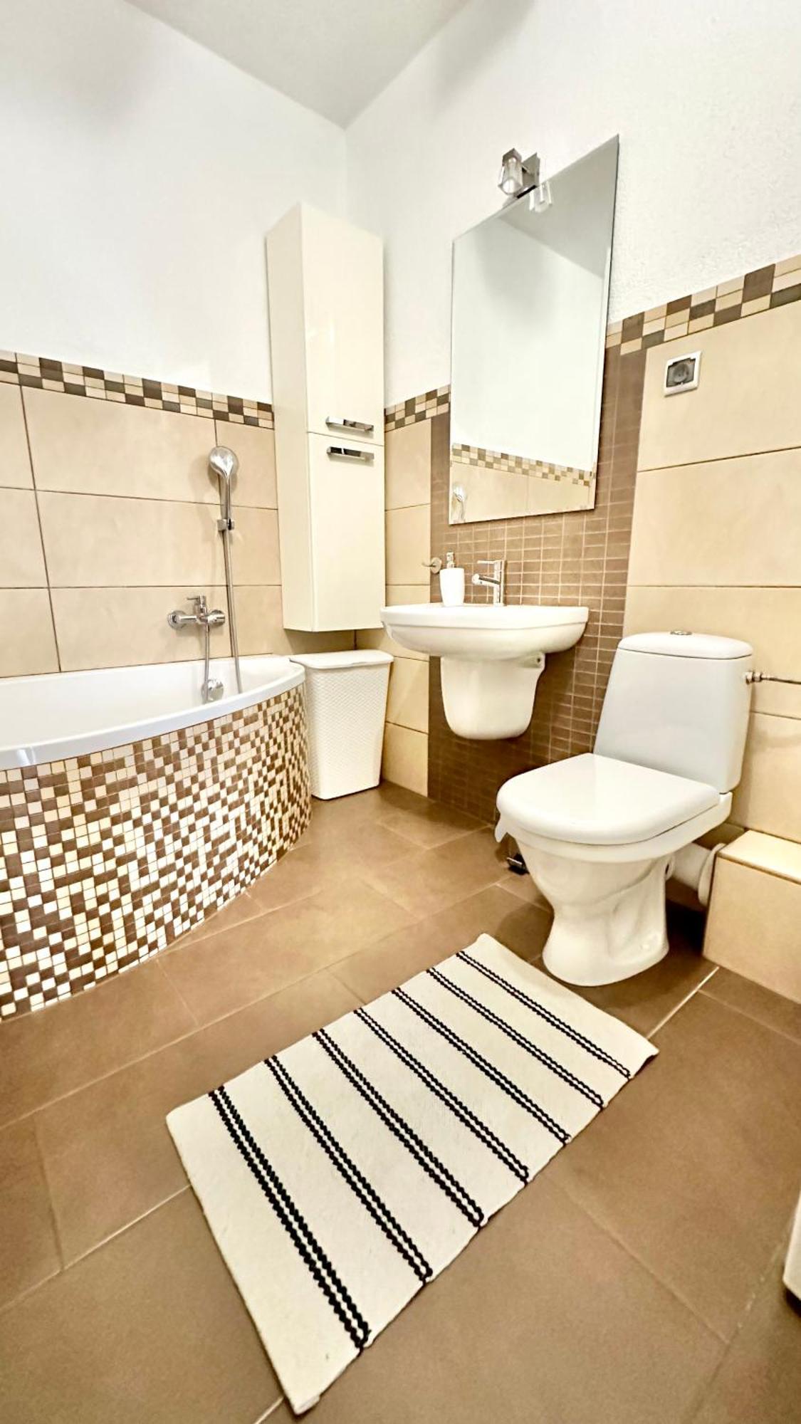 Apartament Elegant 1 Przemyśl Exterior foto